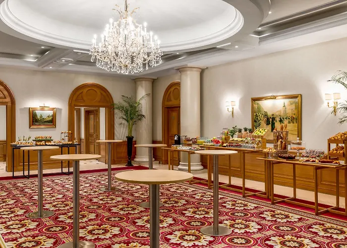 Marriott Champs Elysees 5* Paříž