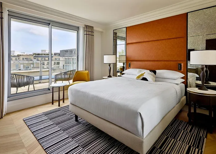 Hotel Marriott Champs Elysees 5*