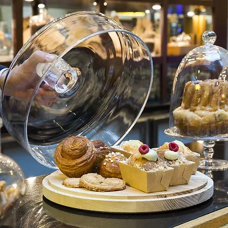 Hotel Marriott Champs Elysees Paris