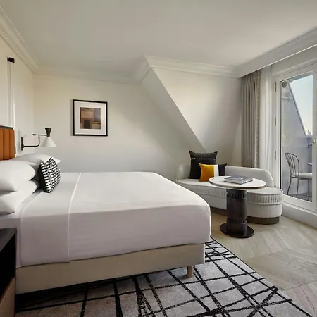 Hotel Marriott Champs Elysees 5*