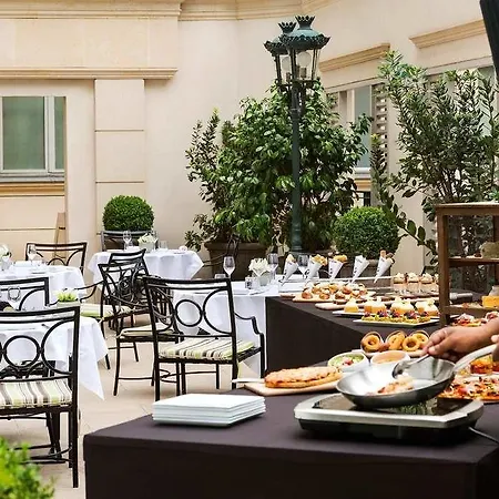Marriott Champs Elysees Szálloda 5*