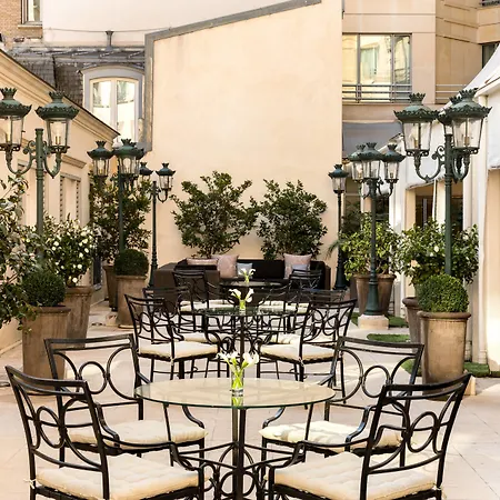 Marriott Champs Elysees 5*