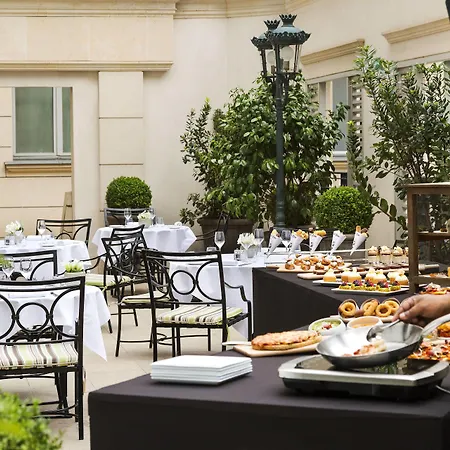 Marriott Champs Elysees Hotel 5*