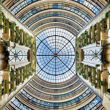 Marriott Champs Elysees 5*