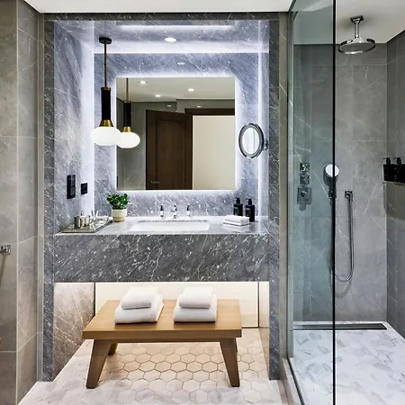 Marriott Champs Elysees 5*