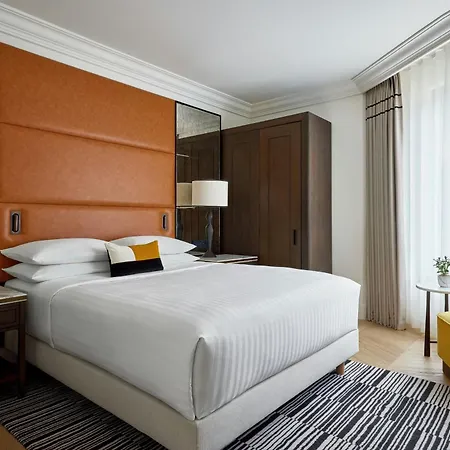 Szálloda Marriott Champs Elysees Párizs