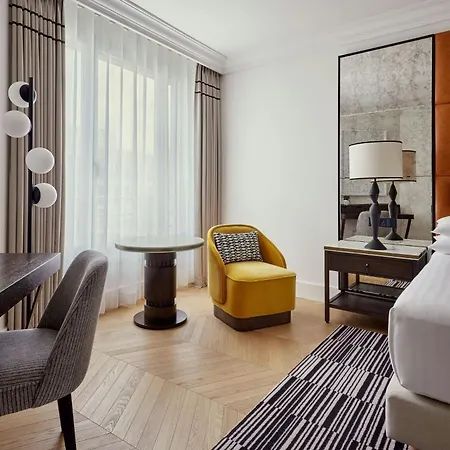 Marriott Champs Elysees Szálloda Párizs