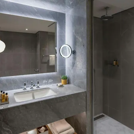Szálloda Marriott Champs Elysees Párizs