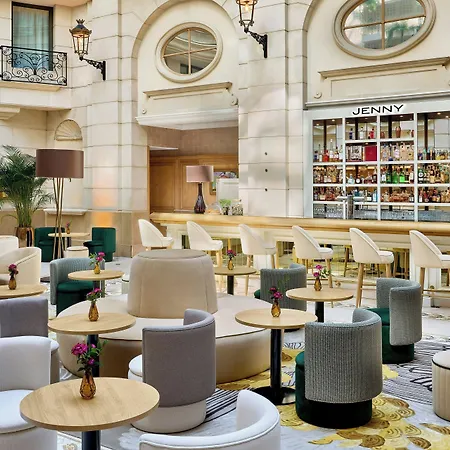 Marriott Champs Elysees 5*