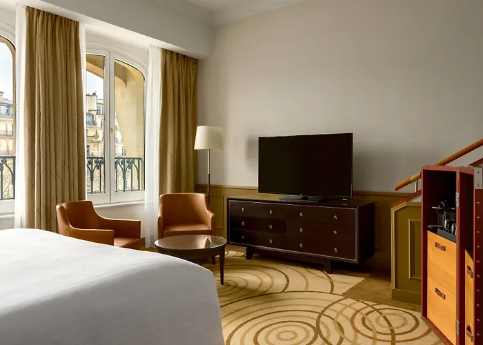 Marriott Champs Elysees Otel 5*