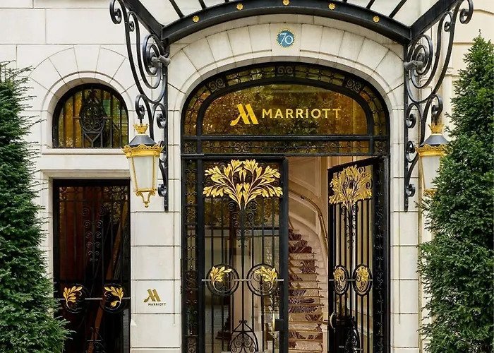 Marriott Champs Elysees Otel