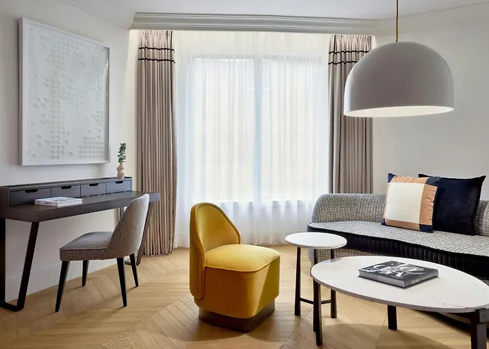 Marriott Champs Elysees 5* Paris