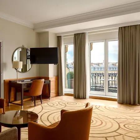 Marriott Champs Elysees 5*