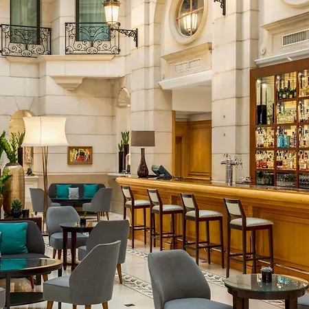 Marriott Champs Elysees מלון