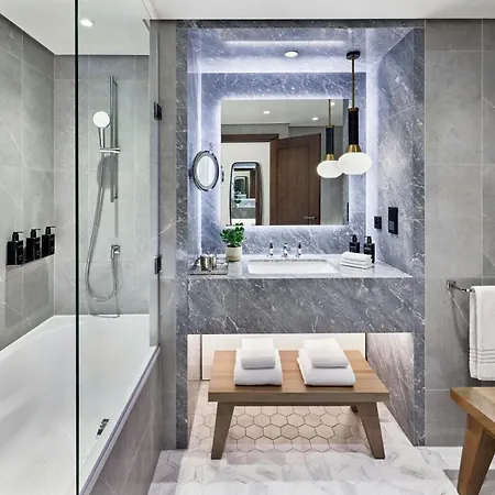 Marriott Champs Elysees 5*