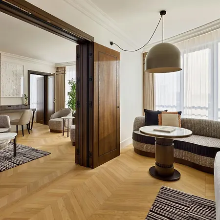 Marriott Champs Elysees Париж