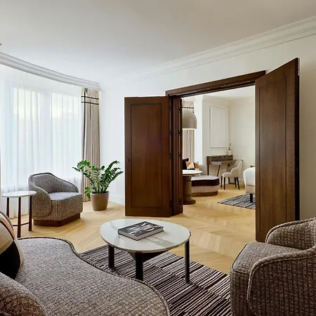 Marriott Champs Elysees Отель 5*