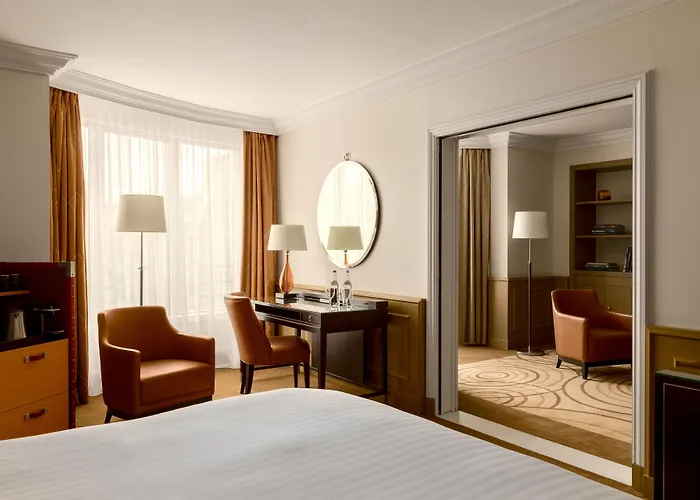 Marriott Champs Elysees Париж