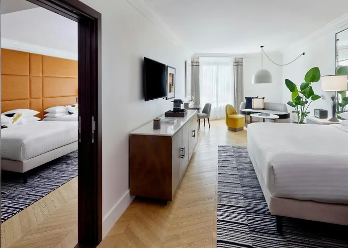 Marriott Champs Elysees Париж